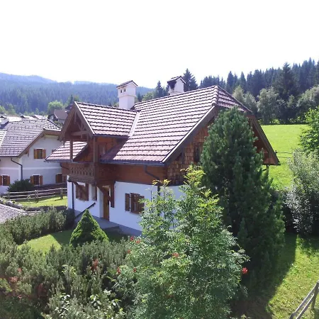 Chalet Aineck An Der Piste * Sankt Margarethen im Lungau